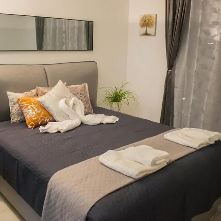 Nelly's Place 10 * Shkorpilovtsi