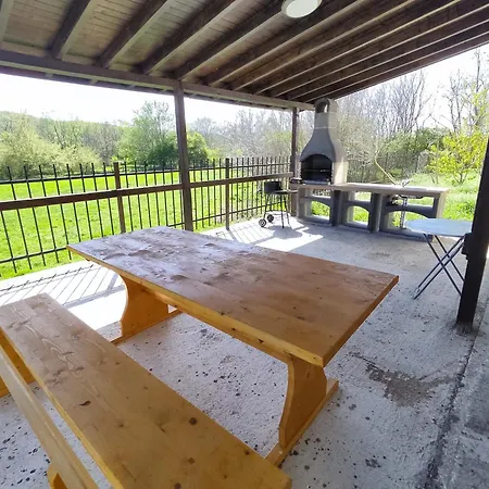 Apartment Nelly's Place 10